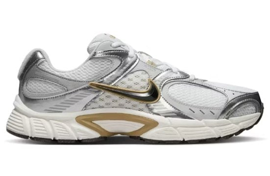 Nike V5 RNR Parachute Beige Metallic Pewter